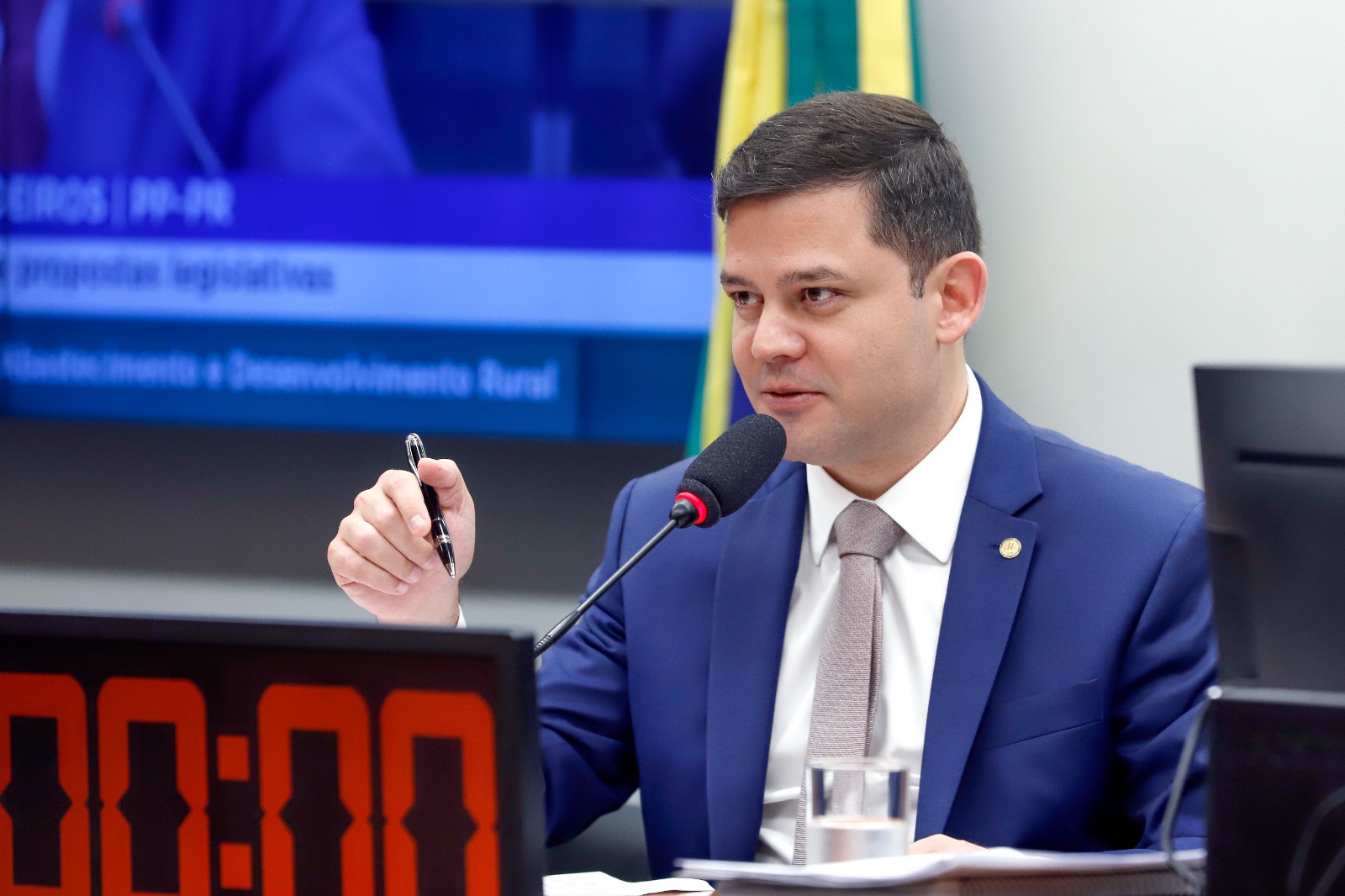 A confiança do Congresso para liderar o agro
